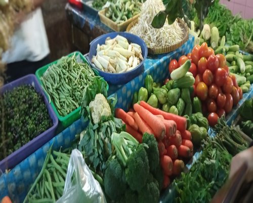 Fresh vegetables displayed at a local Indonesian market